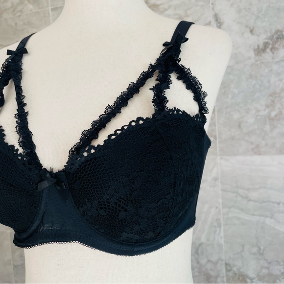 Savage X Fenty Lace Caged Bra - Picture 4 of 9